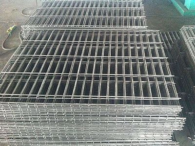 鋼筋網片對于濃縮的負荷較大時截面積分布鋼筋應增大