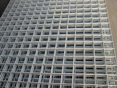 對用鋼絲網(wǎng)復(fù)合砂漿加固混凝土粱靜載抗彎性能