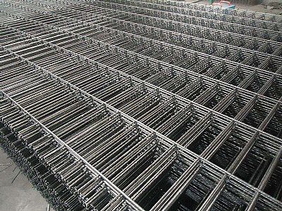 建筑網片替代磚做為承重墻更加結實。